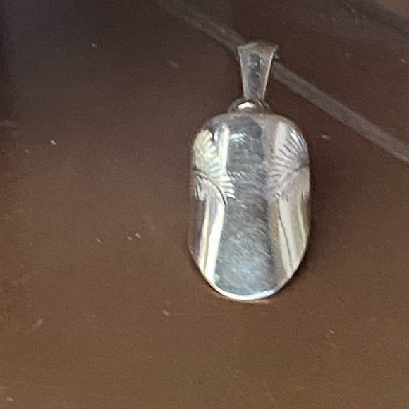 Silver Plated Sugar Scuttle with Scoop Spoon. - Picture 5 of 14